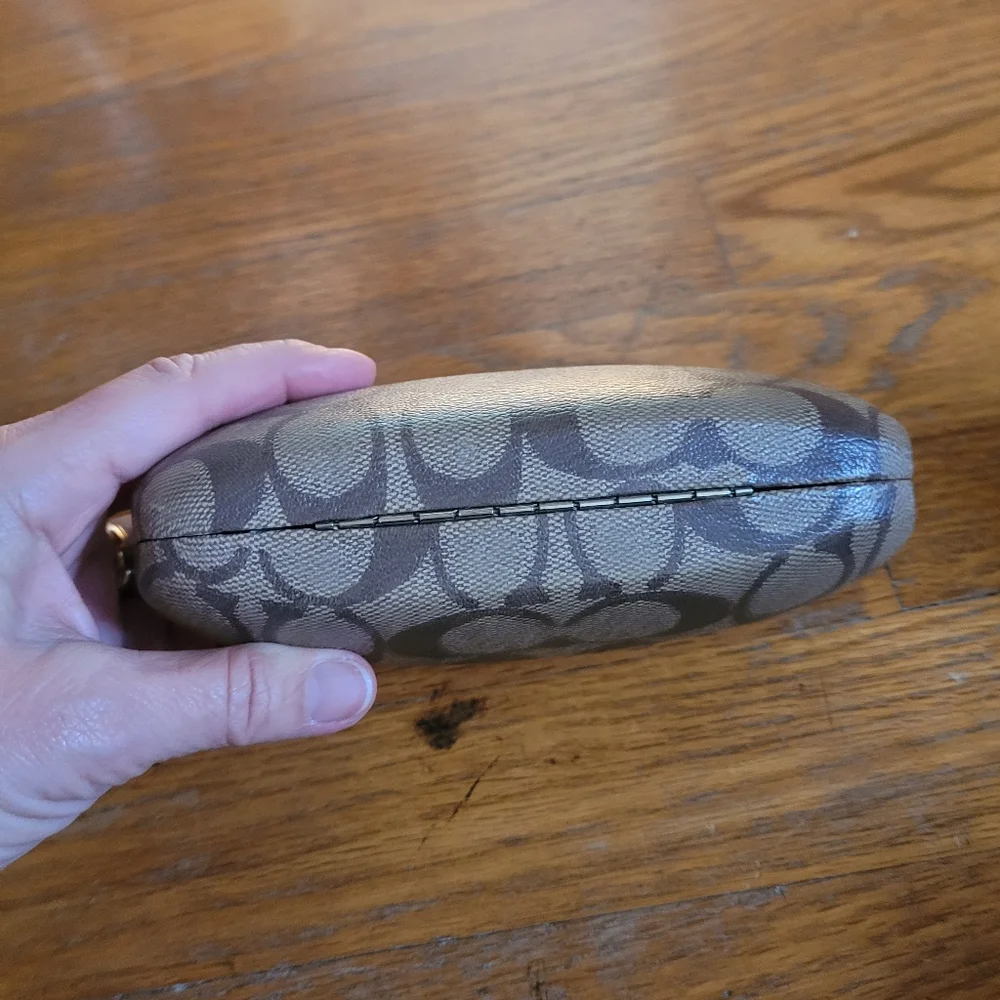 Coach eyeglass / sunglasses case